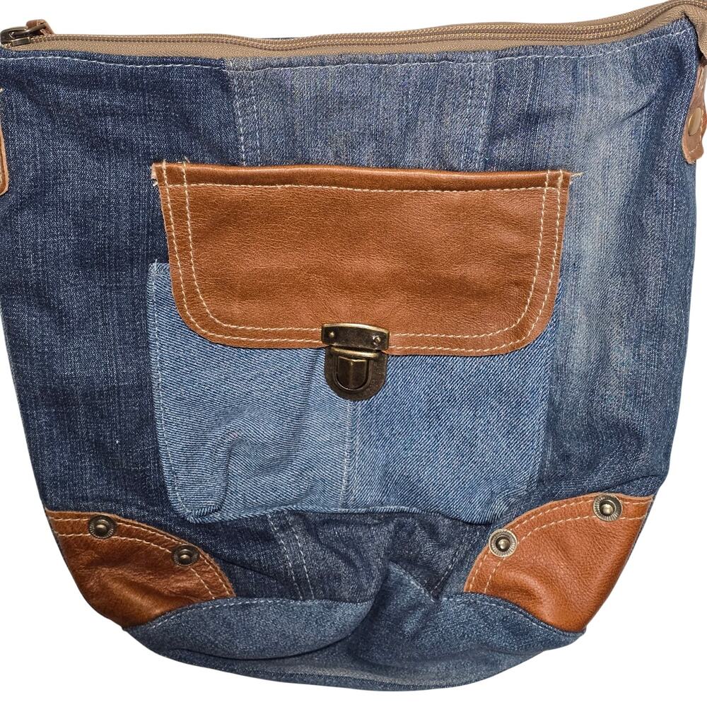 NWT Myra Bag Patchwork Denim Shoulder Bag Retro 70s Hippie Boho Beryl Upcycled - Picture 2 of 10
